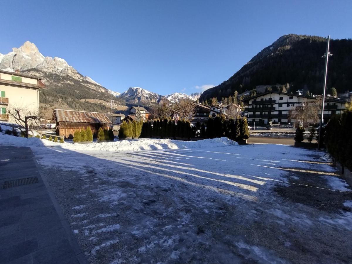 Chalet La Ciaseta Pozza di Fassa Exterior foto